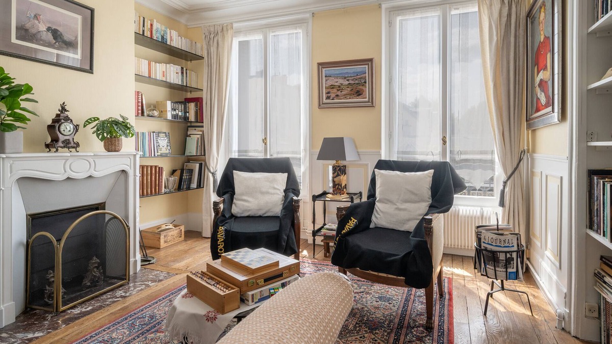 Notre-Dame Apartment | Appartement Triade - Welkeys