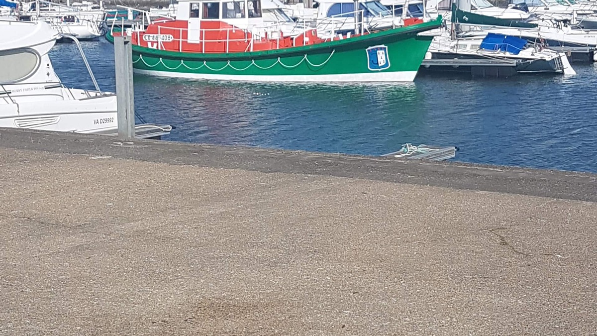 Etel Apartment | Appartement vue sur le Port de Plaisance et la ria