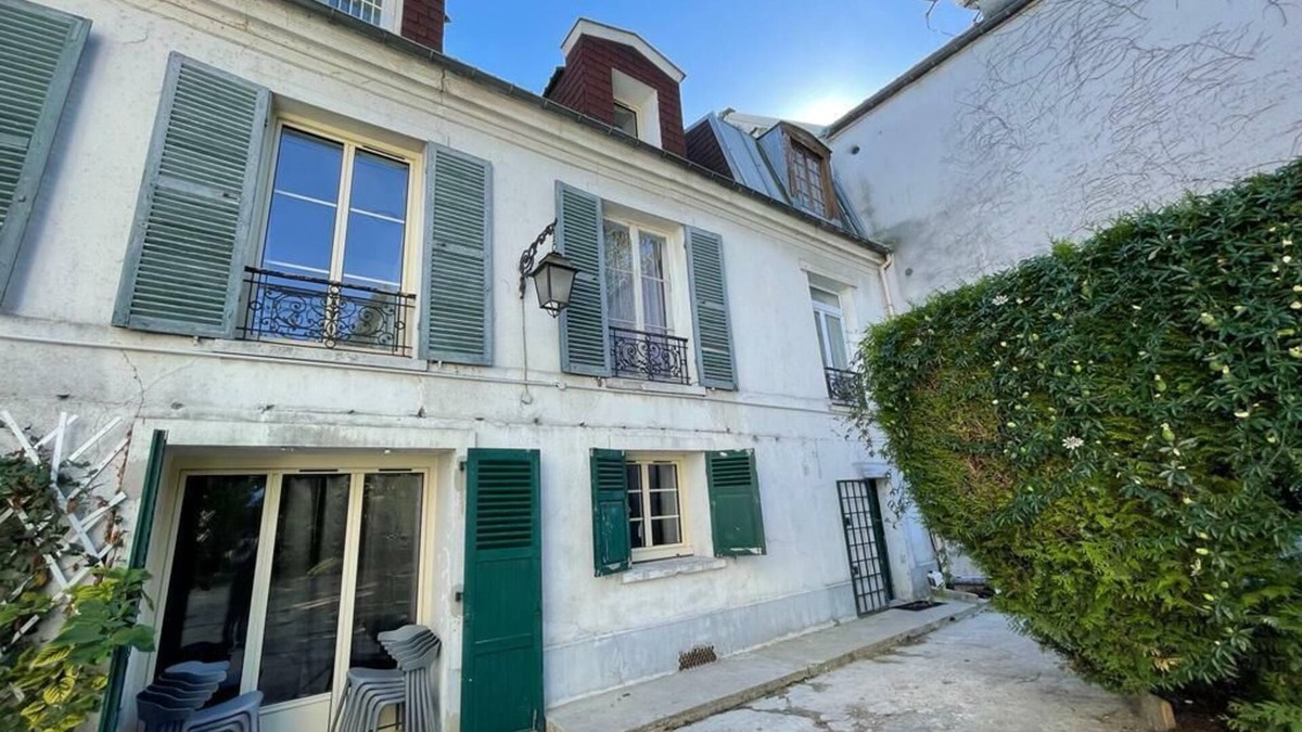Villiers-le-Bel House | Appartio - Large house near PARIS
