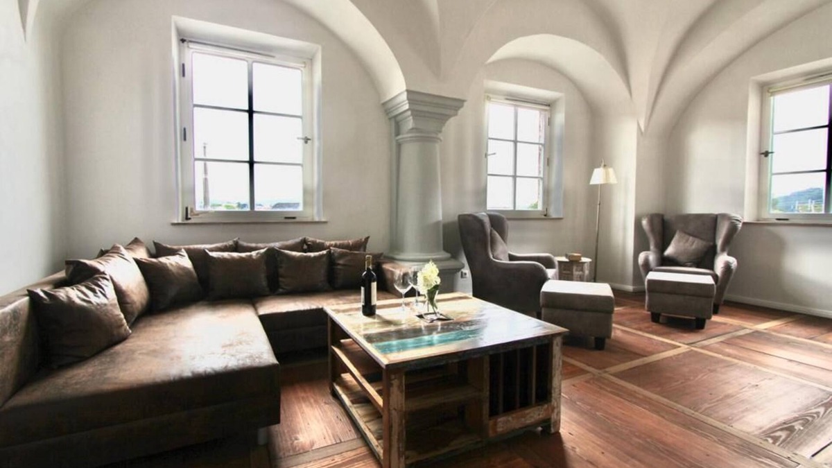 Redwitz an der Rodach Apartment | Appartment Berthold in Historischem Schloss der Herren von Redwitz