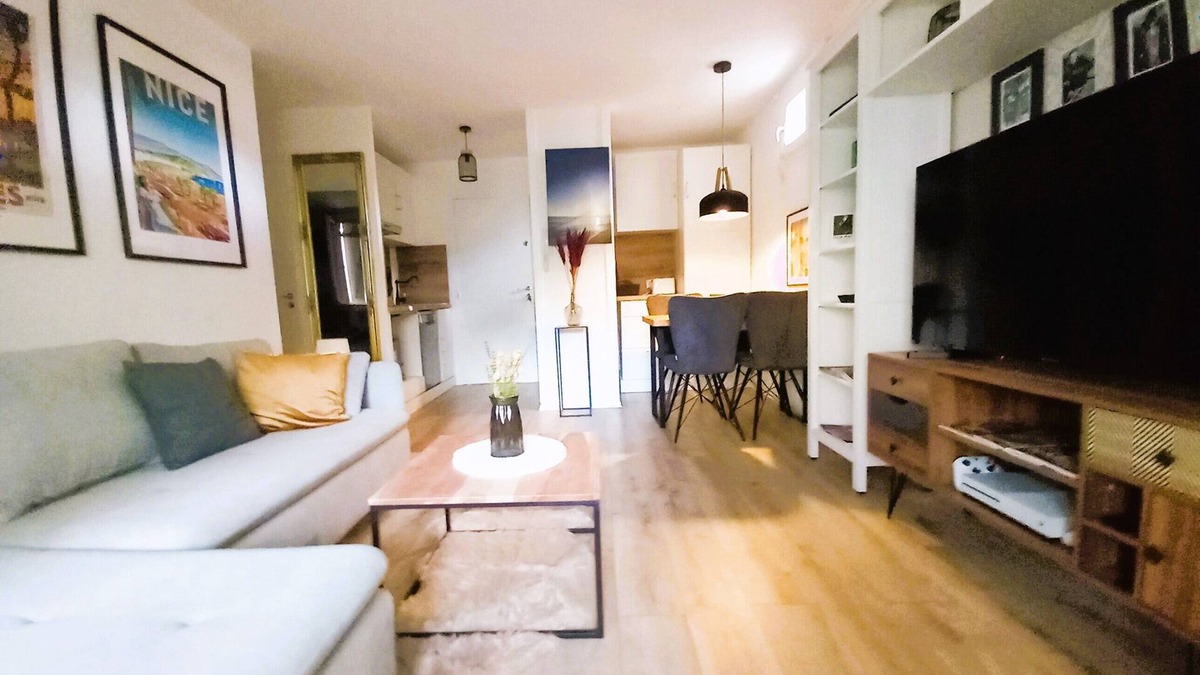Frejus Apartment | Appartment (2 rooms/4 persons) with terrasse and swimminpool