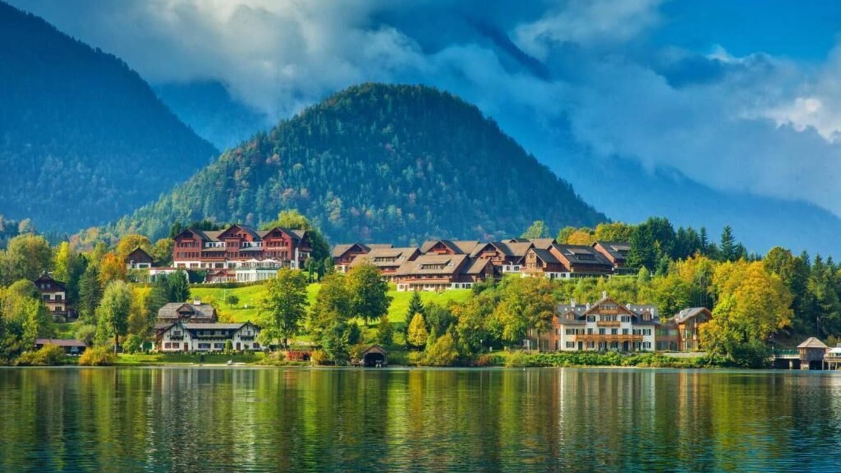 Grundlsee Apartment | Appartment mit Balkon und Seeblick