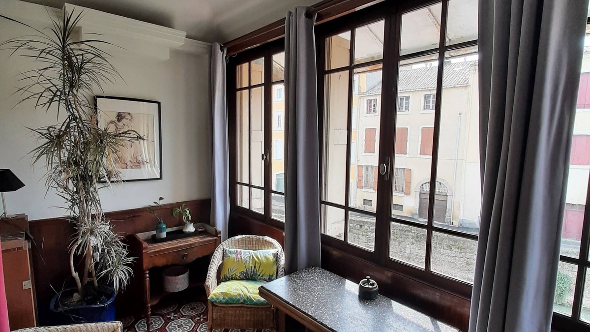 Anatole France Apartment | Apprt *Le Jaurès* in the heart of downtown.