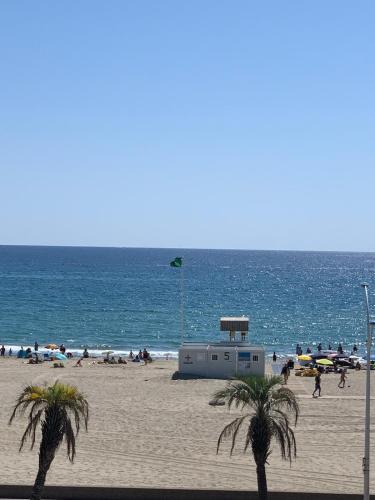 Le Grand Large Apartment | Appt cozy terrasse front de mer clim parking wifi