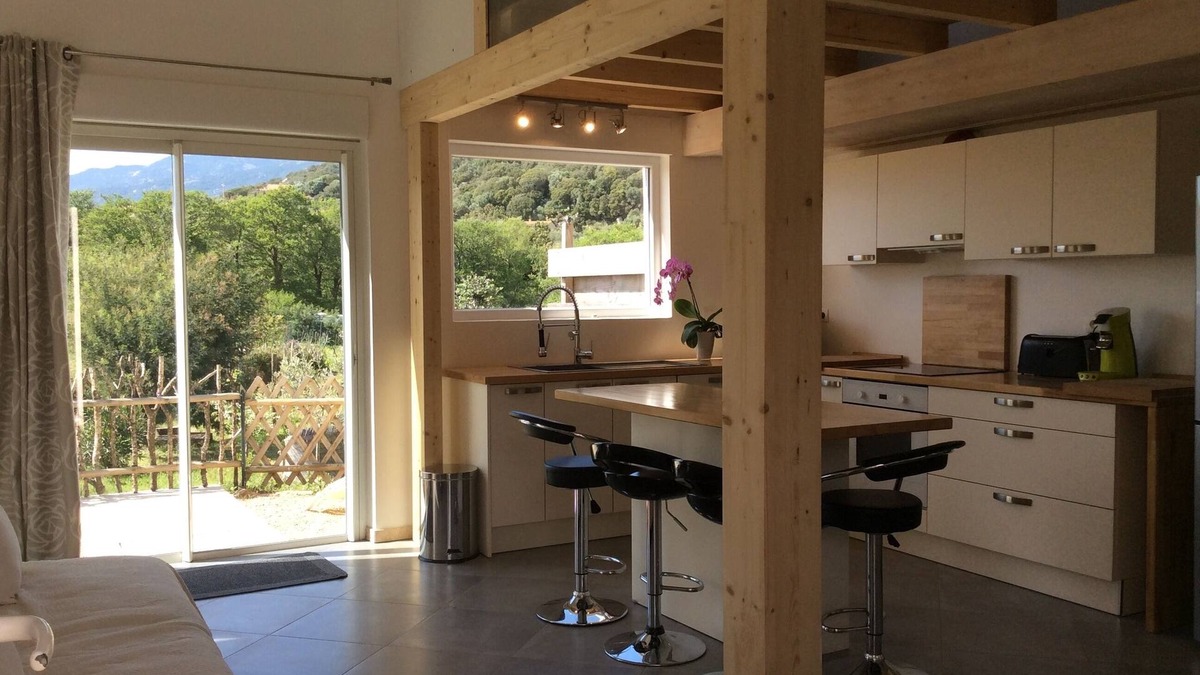 Figari House | Appt Meublé de tourisme 3 *ds villa with 2 terraces, swimming pool, open view.