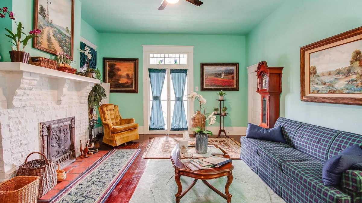 Tobin Hill Apartment | Apt #1 - Great Apt near Riverwalk, Pearl Brewery, Trinity & Ft. Sam Houston