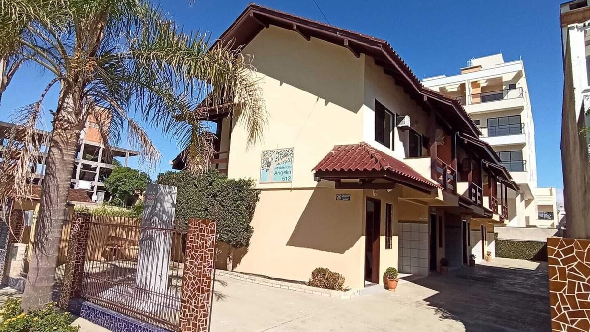 Canto Grande House | Apt 150 meters from Mariscal Beach
