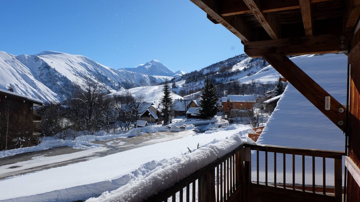 Saint-Sorlin-d'Arves Apartment | Apt 4/6 ppl mountain view