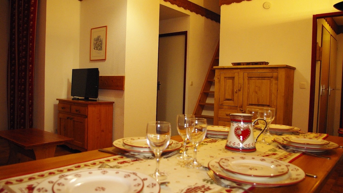 Valfrejus Apartment | Apt 4pièces 53m2 loft 150m from the slopes with panoramic view