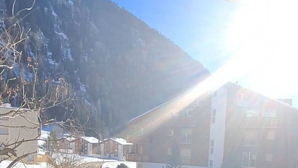 Leukerbad Apartment | Apt. FamyLove: Alpine Comfort, Mountains, Thermal Baths & Family-Friendly Charm
