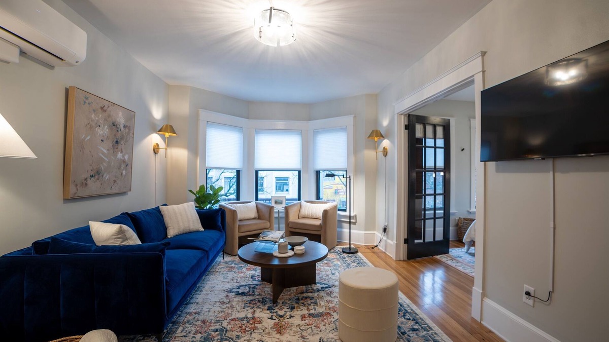 Stroudsburg Apartment | Apt in the heart of Main Street