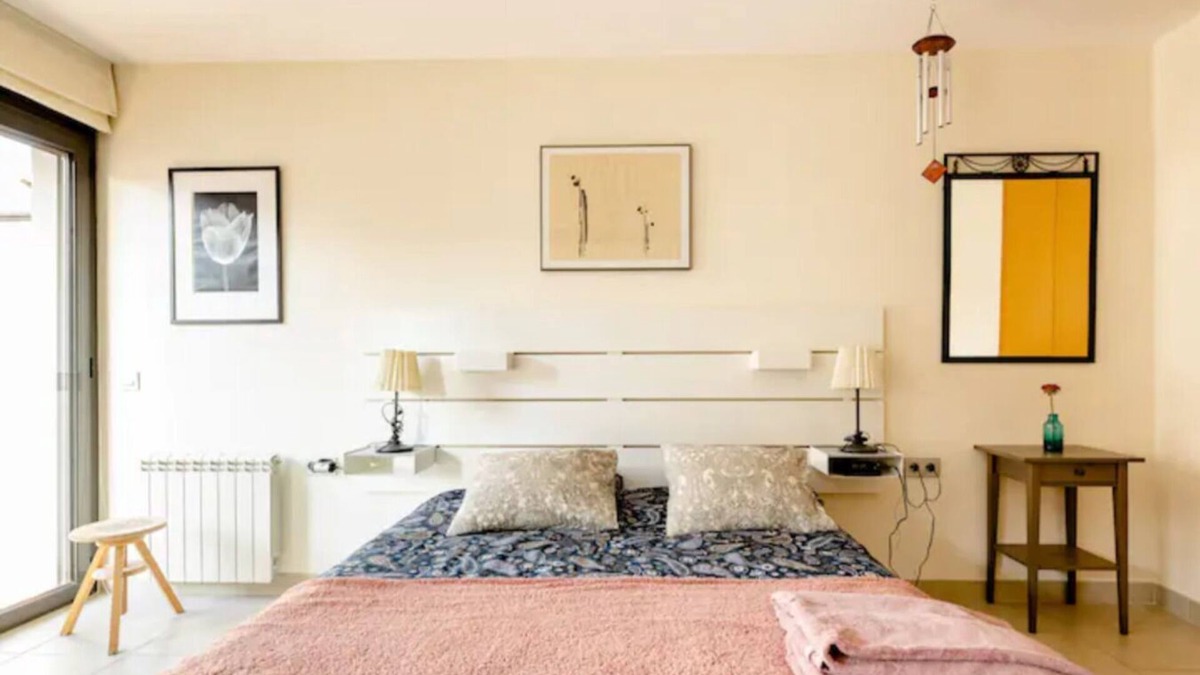 Sant Adria de Besos Apartment | Apt.p/5 15min from Barcelona and Beaches W/Terrace