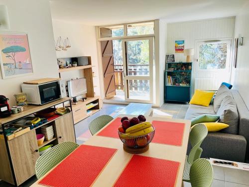 Maubuisson Apartment | Apt T3 avec terrasse, sous les pins, au bord du lac et à 5 min de l'océan