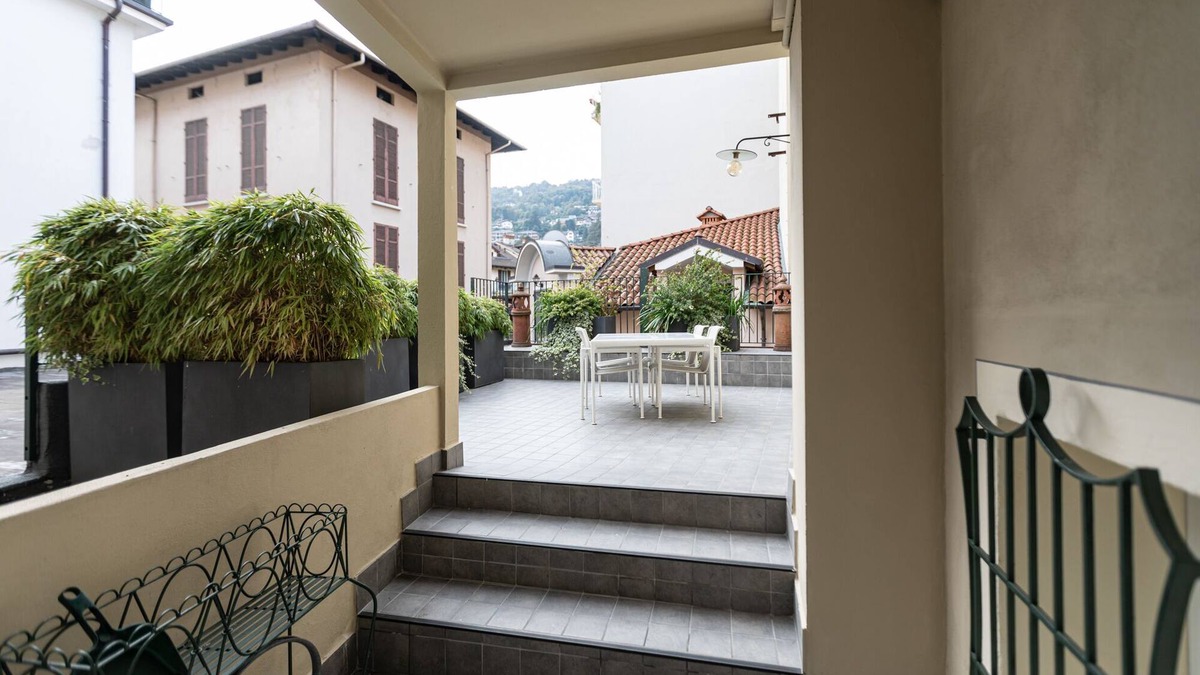 Stresa Apartment | Apt + terrace, balcony, A/C and WiFi, in historic center of Stresa, just by lake