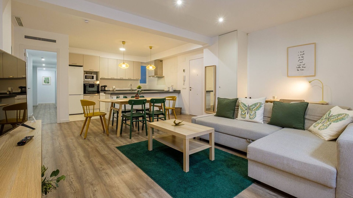 Jesus Apartment | Apt with Fluffy Beds & Private Patio