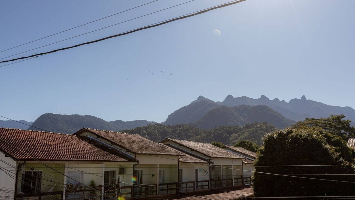 Pereque Apartment | Apto c/Wi-fi, garagem e vista das montanhas