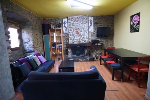 Bourg-Madame Apartment | Apto cerca de Puigcerda con chimenea