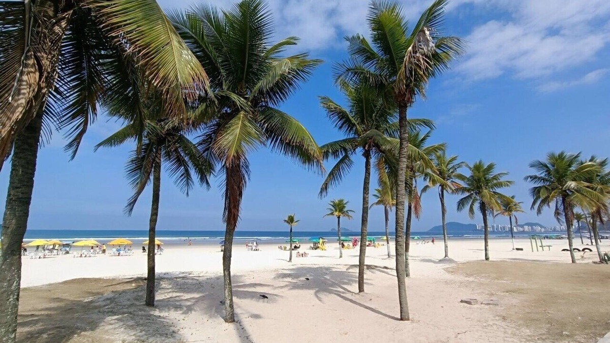 Jardim Praiano Apartment | Apto Térreo - a 40 Metros da Praia da Enseada