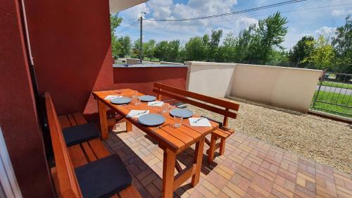 Tiszaujvaros Apartment | Aqua Apartman