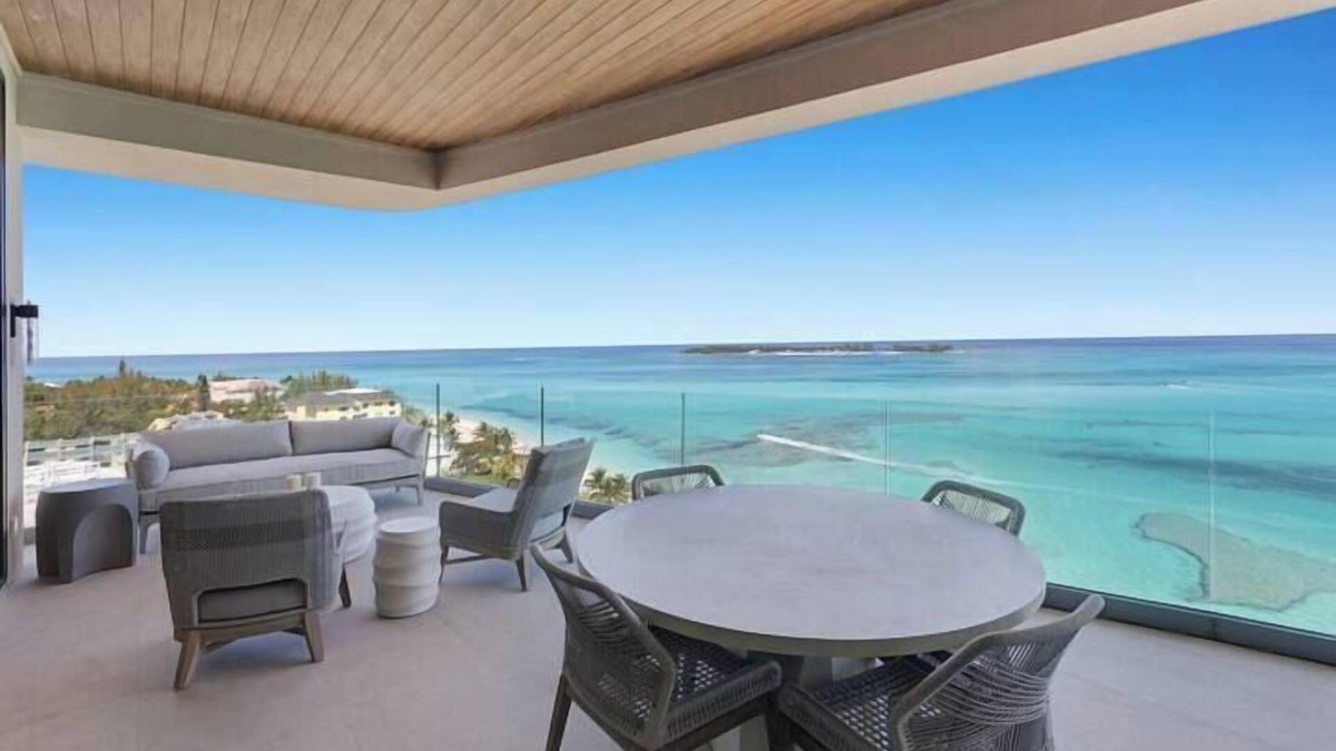 Nassau Apartment | Aqualina 3 bedroom Luxury Beachfront Residence