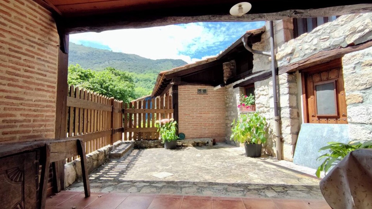 Penamellera Alta Apartment | AR. La Tablá - 4 people.disconnect in Asturias in the middle of nature.