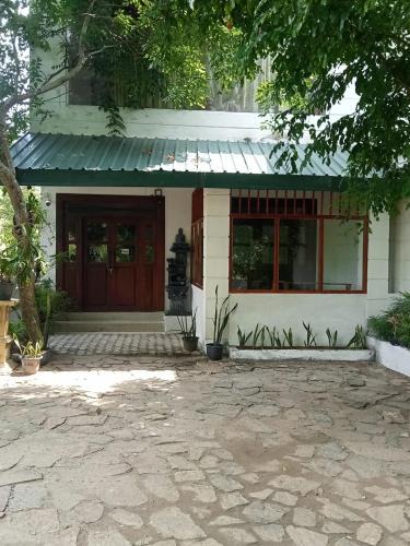 Harispattuwa House | Araliya Resthouse