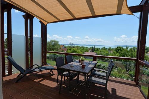 Balatonakali Apartment | Aranymandula apartmanok