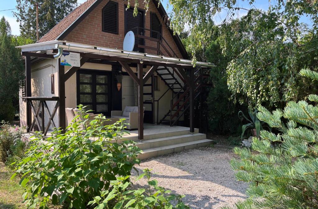 Tiszakecske House | Aranypart Vendégház - Tiszakécske