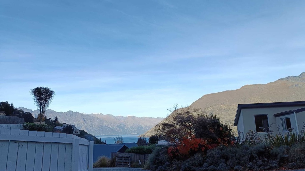 Fernhill House | Arawata Retreat - Queenstown Mountain Serenity