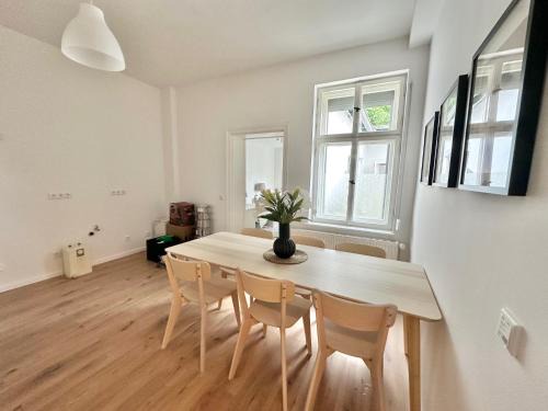 Lehnin Apartment | Arbio Monteurzimmer Kloster Parking Included