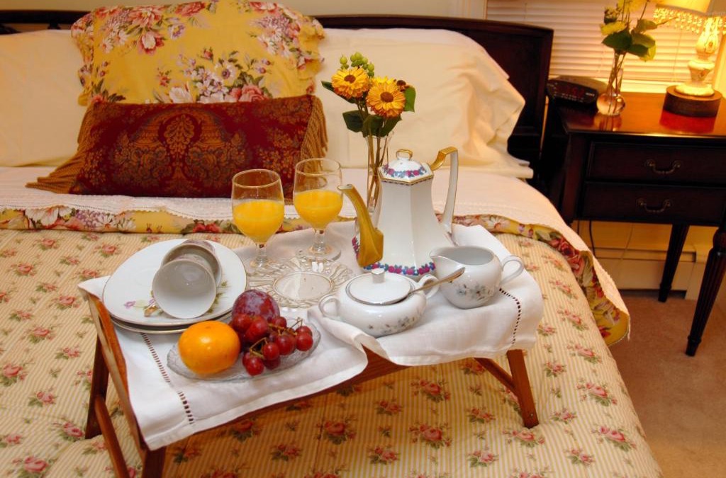 East Marion Bed & Breakfast | Arbor View House Bed and Breakfast
