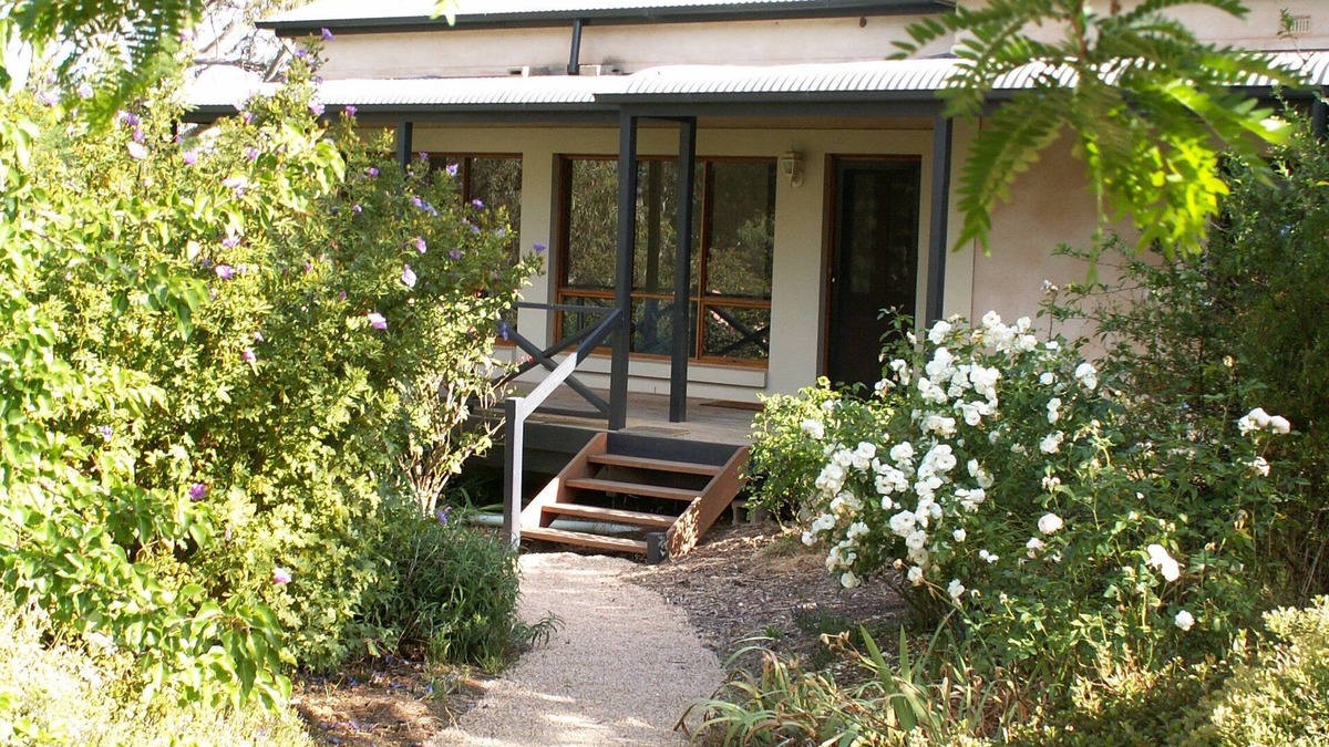 Rowland Flat House | Archery Road Estate is the perfect escape everyone!