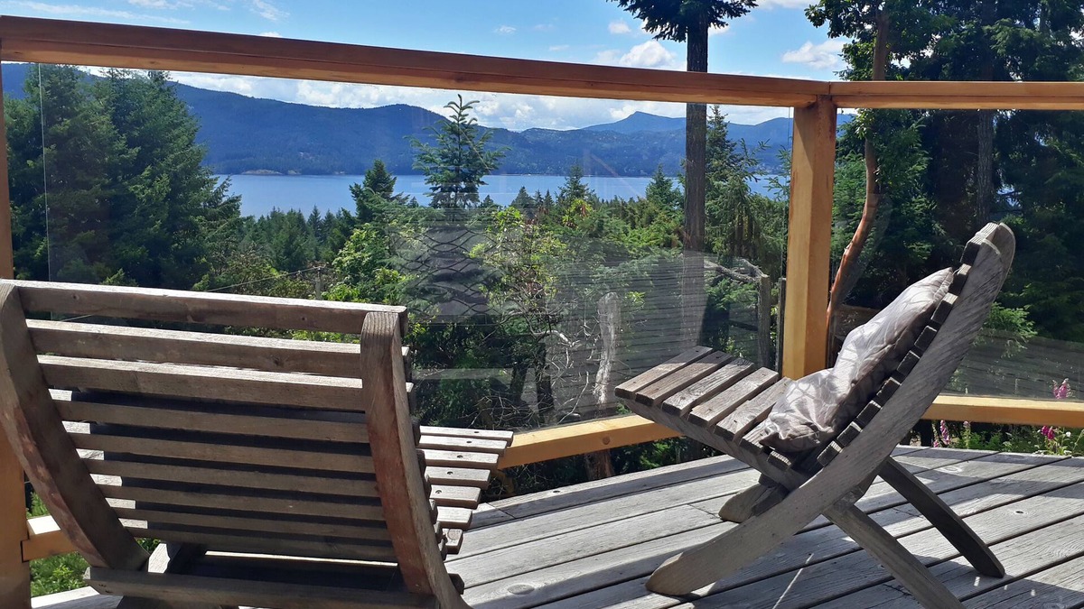 Salt Spring Island House | Architect Designed Ocean View Home