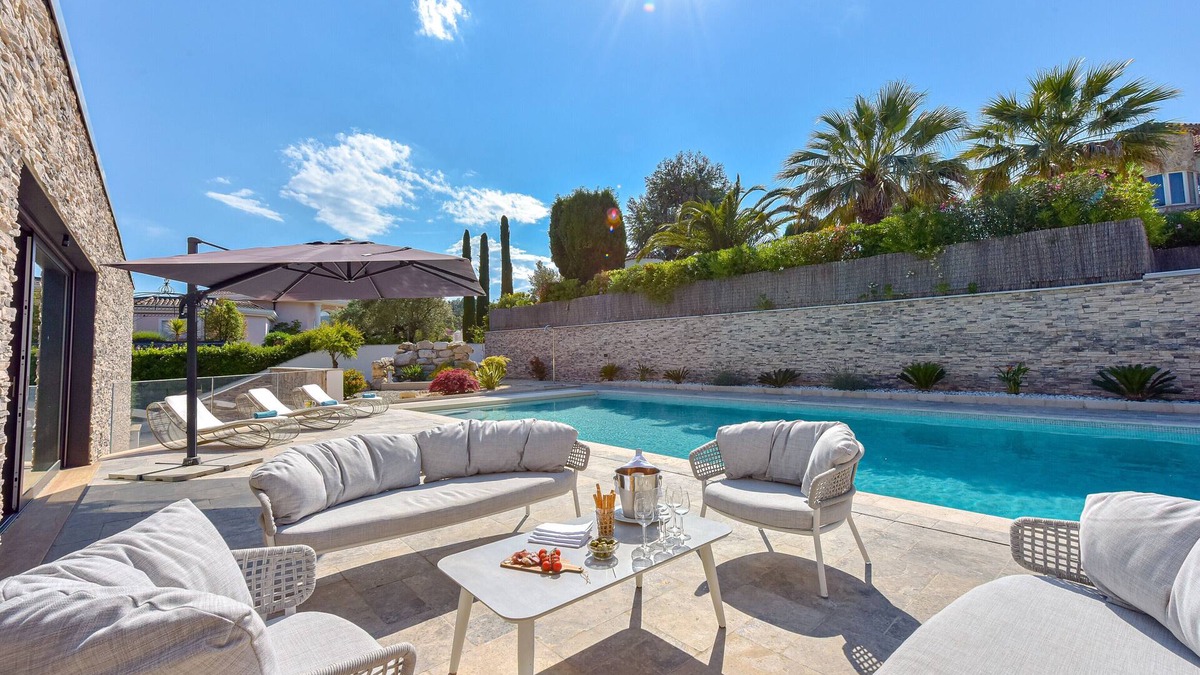 Mandelieu-La-Napoule Villa | Architect-Designed Villa with Heated Pool for 10 Guests!