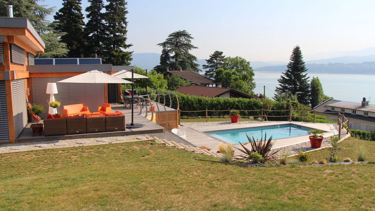 Le Bourget-du-Lac House | Architect house, lakeside, with pool