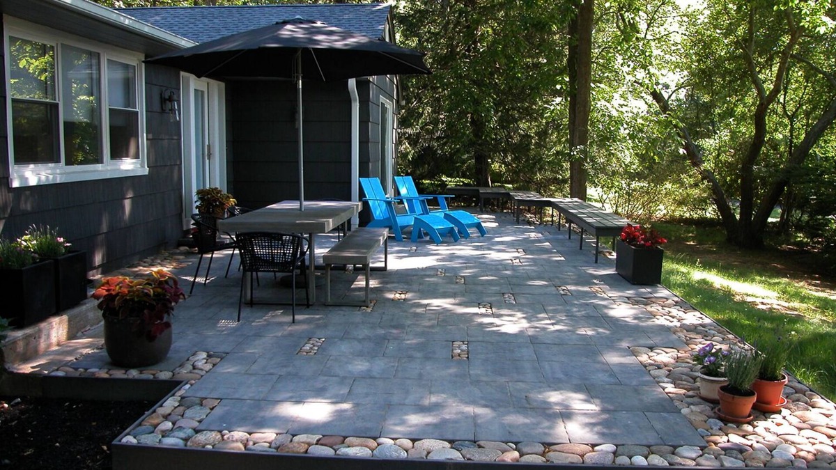 Southold House | Architect-Renovated, Pristine Ranch, Modern Kitchen, Short Walk to Beach