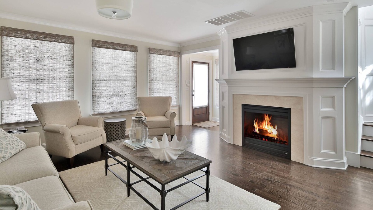 Ocean Grove House | Architect's Delight - Your Luxury Rental - Free Wifi + Beach Badges