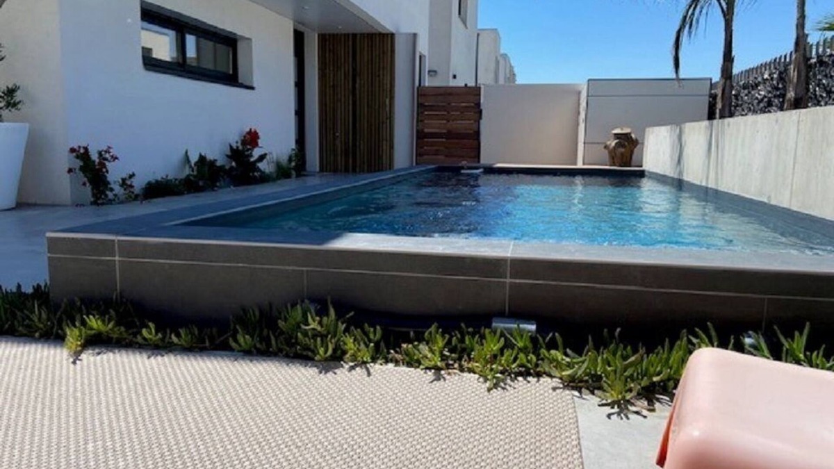Palavas-les-Flots Villa | Architect's family villa of 130 m2 between sea and ponds