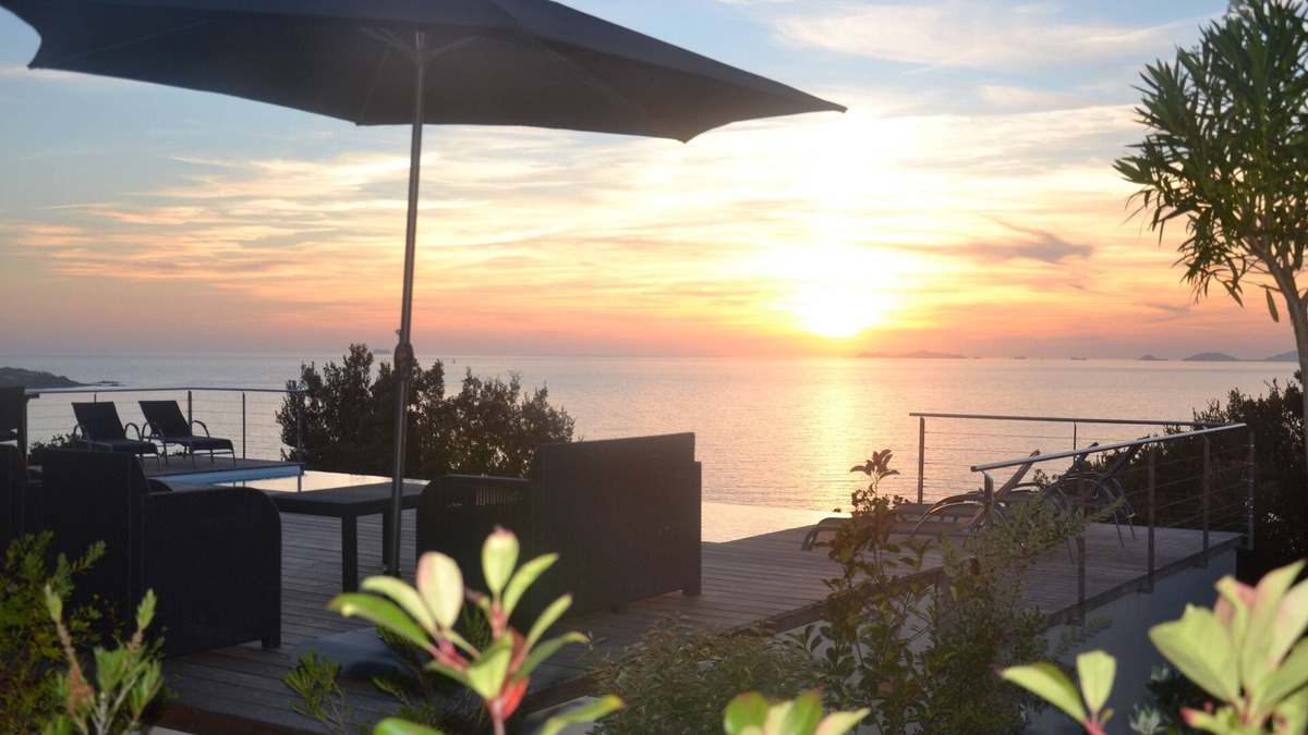 Coti-Chiavari Villa | Architect villa - exceptional view of the Sanguinaires & Ajaccio Gulf