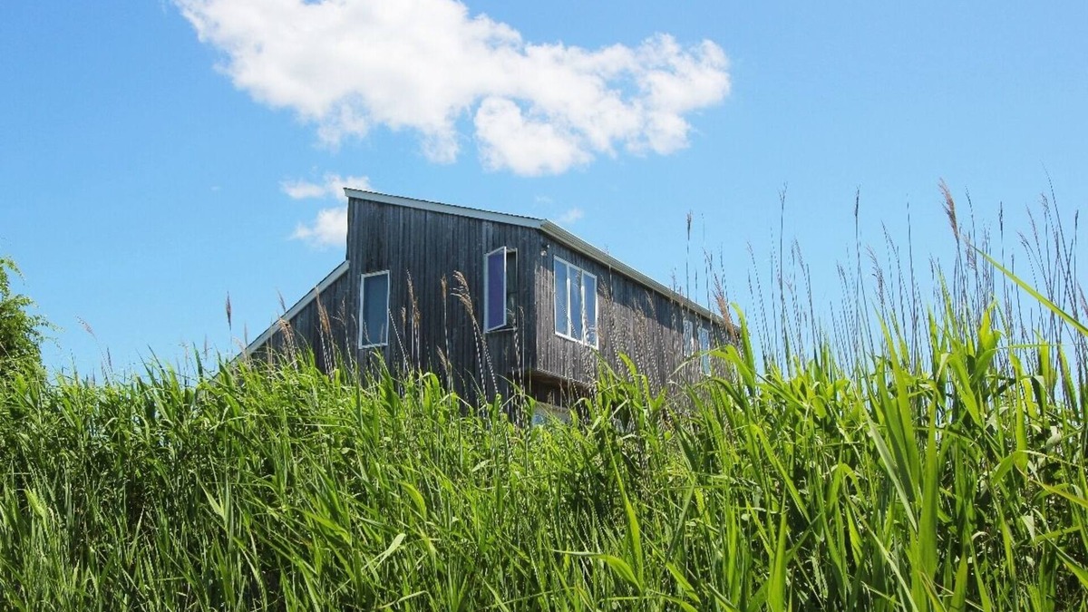Mastic Beach House | Architectural Bayview House