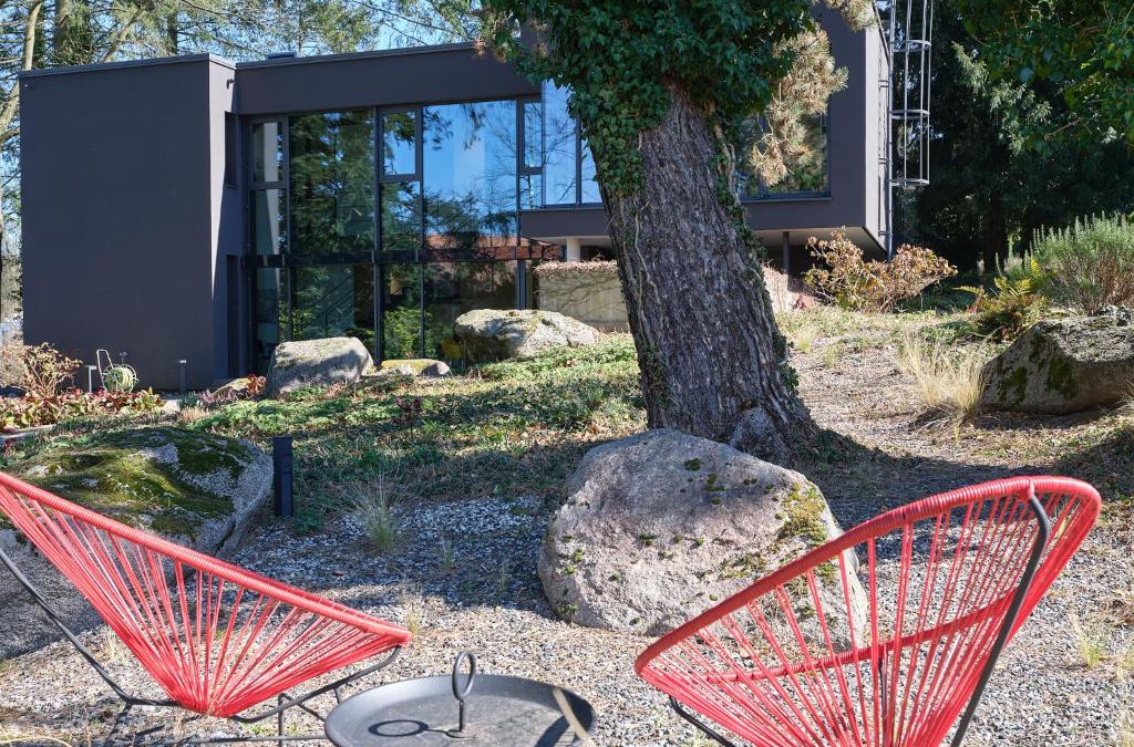 Erbach House | Architektenhaus Hello in Erbach mit High End Interieur zentral aber ruhig