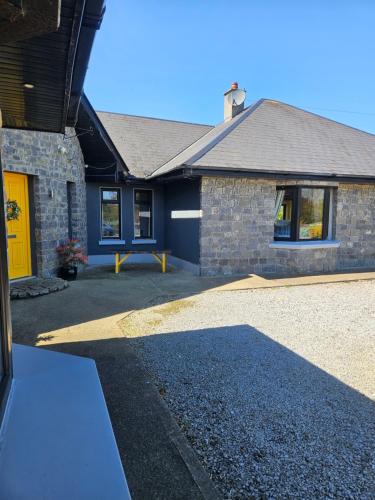 Lecarrow Bed & Breakfast | Ard Aoibhinn Roscommon Bed & Breakfast