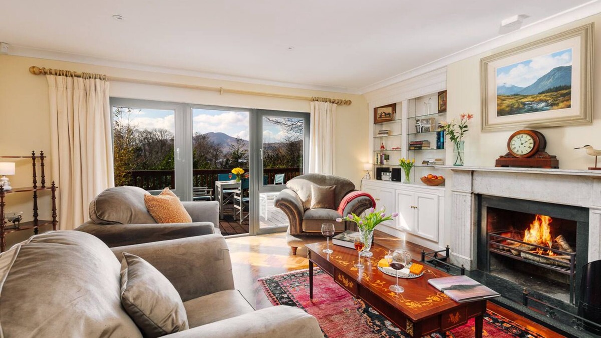 Maum House | Ard Na Coille 4 bedroom house