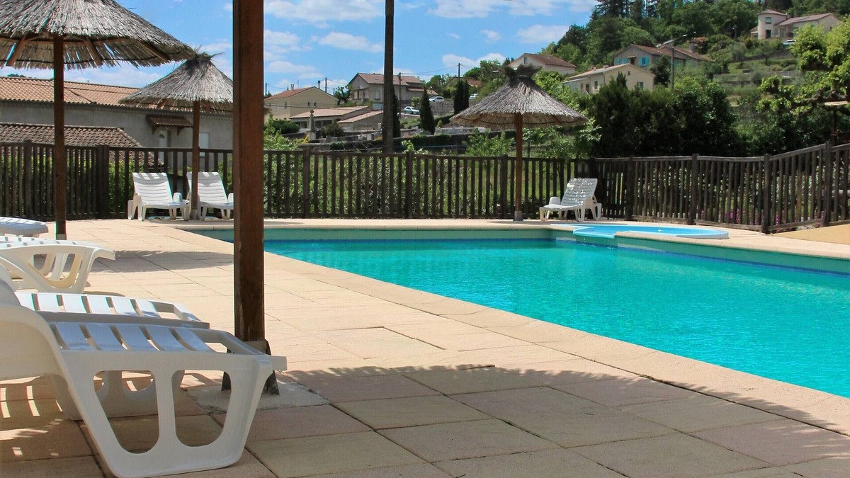 Ucel House | ARDECHE: MOBILE HOME RENTAL