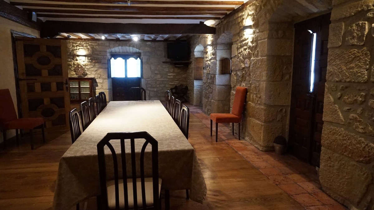 La Puebla De Arganzon House | Arganzón Plaza