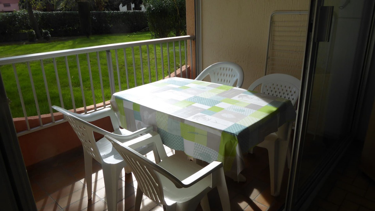Argeles Plage Apartment | Argelès T2 + loggia parking 350 m from the beach