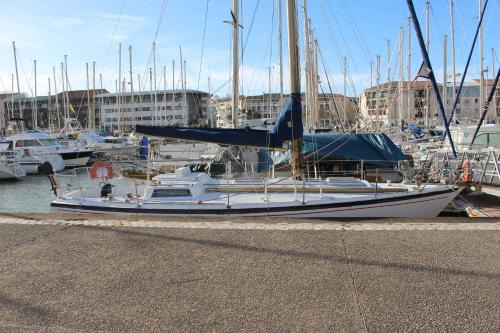 Rochefort Boat Rental | Argol