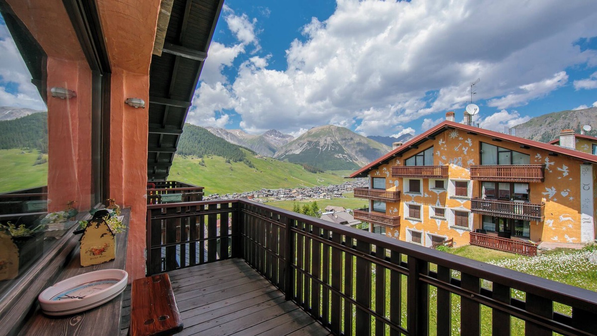 Teola Apartment | Arianna, Livigno, Italy