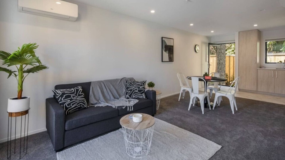 Lower Hutt House | Ariki Delight: 2BR Wellington Sanctuary