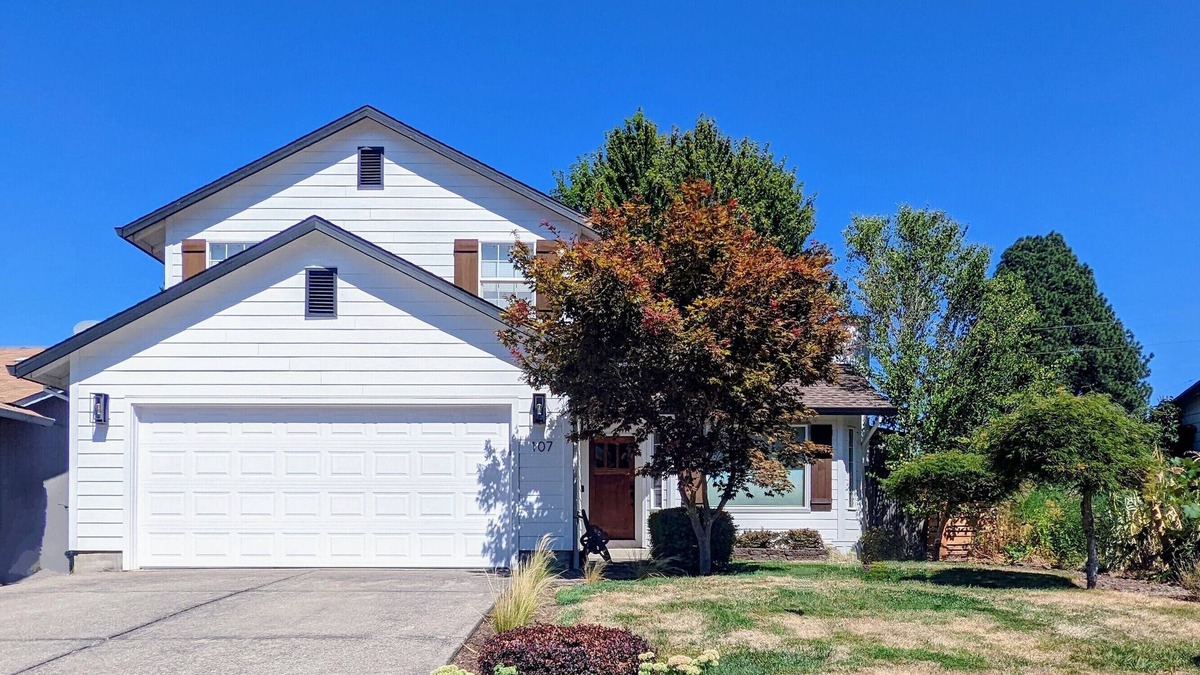 Newberg House | Arioso House - A Home To Inspire Creativity & Joy For Your Visit